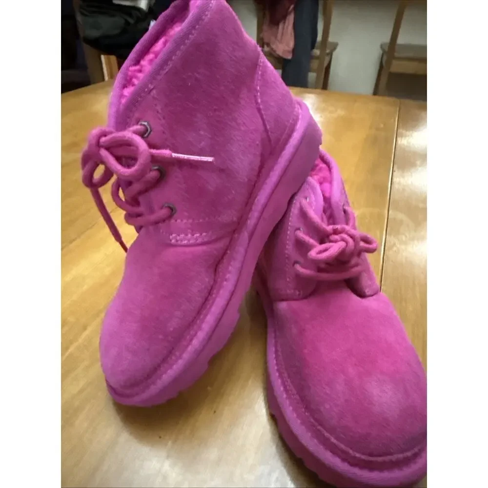 UGG Neumel II Hot Pink Suede Lace Up Big Kids Boots Youth Size 2 School Outdoor